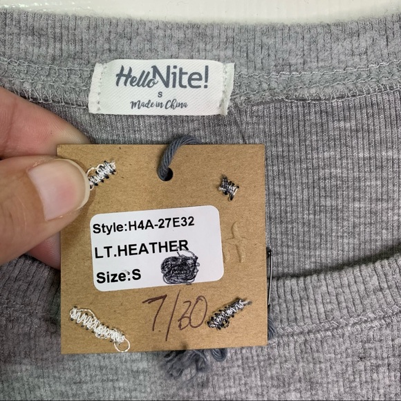 Hello Nite! Crewneck Ruffle Sleeve Ultra Cozy Pullover Top In Heather Grey M/L - Picture 5 of 6